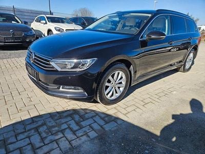 Gebraucht VW Passat Comfortline 150 PS (110 kW) 2018 Schwarz Kombi