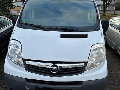 Gebraucht Opel Vivaro 114 PS (83 kW) 2013 Weiß Van / Kleinbus