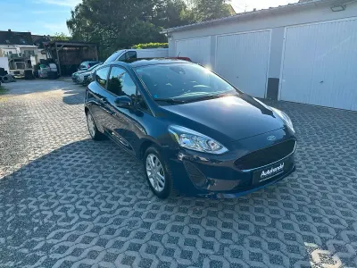 Gebraucht Ford Fiesta Trend 71 PS (52 kW) 2017 Blazerblau Kleinwagen
