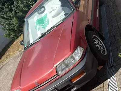 Gebraucht Honda Civic 90 PS (66 kW) 1990 Rot Limousine