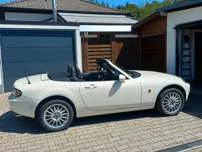 Gebraucht Mazda MX5 Energy 126 PS (92 kW) 2007 Weiß Cabrio