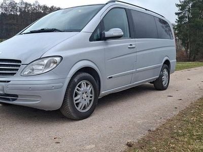Usata Mercedes Viano 150 CV (110 kW) 2006 Argento Monovolume
