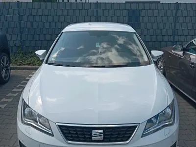 Gebraucht Seat Leon Style 116 PS (85 kW) 2020 Weiß Limousine