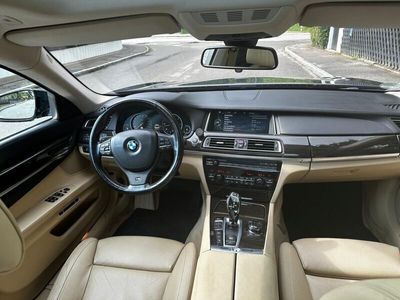 gebraucht BMW 730 f01 d xDrive - Facelift/softcl./komf.z.
