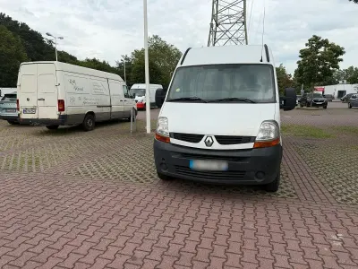 Gebraucht Renault Master 120 PS (88 kW) 2009 Weiß Van / Kleinbus