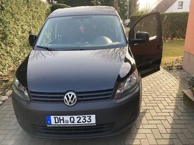 Gebraucht VW Caddy Trendline 75 PS (55 kW) 2014 Schwarz Van / Kleinbus