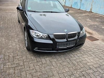 Usata BMW 325 218 CV (160 kW) 2006 Nero Berlina