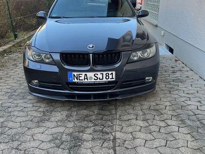 Gebraucht BMW 325 218 PS (160 kW) 2007 Grau Kombi