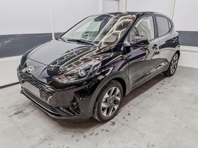 Neu Hyundai i10 Premium 77 PS (56 kW) 2025 Phantom black x5b Kleinwagen