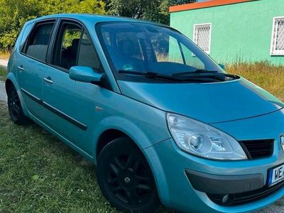 Andere farben Gebraucht 2007 Renault Scénic Van / Kleinbus | 2.999 € (Teuer)
