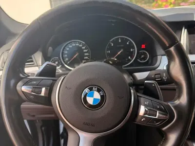 Gebraucht BMW 530 M Sport 258 PS (189 kW) 2016 Weiß Limousine