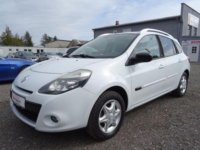 Gebraucht Renault Clio II Night&Day 101 PS (74 kW) 2011 Weiß Limousine