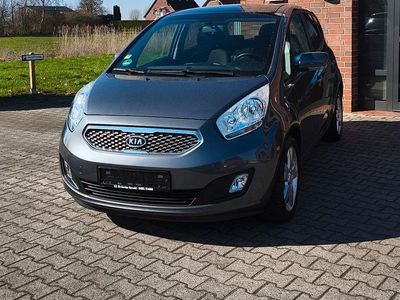 Gebraucht Kia Venga 90 PS (66 kW) 2011 Grau Kleinwagen