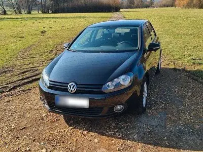Usata VW Golf VI Trendline 105 CV (77 kW) 2010 Nero Utilitaria