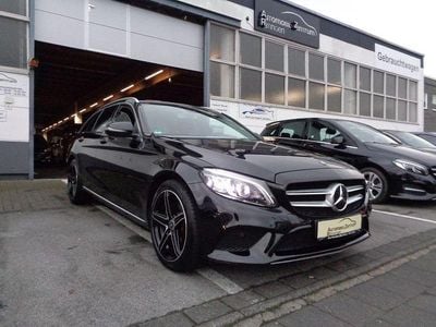 Gebraucht Mercedes C220 194 PS (142 kW) 2019 Schwarz Limousine