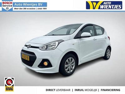 Gebraucht Hyundai i10 Comfort 67 PS (49 kW) 2017 Weiß Kleinwagen