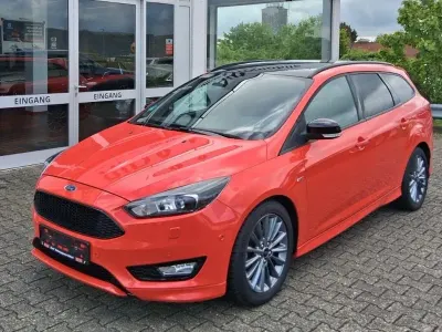 Gebraucht Ford Focus ST-Line 182 PS (133 kW) 2018 Rot Kombi