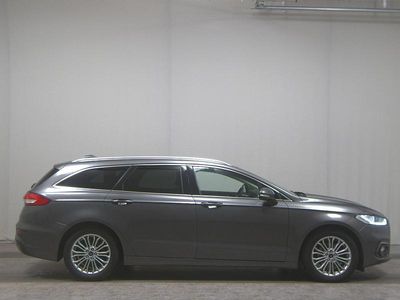 Usata Ford Mondeo Titanium 150 CV (110 kW) 2022 Grigio Berlina