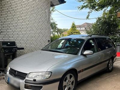 Opel Omega