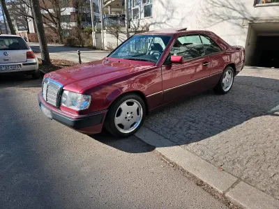 Brugt Mercedes 230 136 HK (100 kW) 1991 Rød Coupe