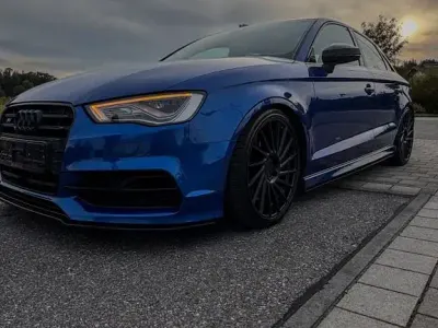 Usata Audi S3 Sport 300 CV (220 kW) 2015 Blu Berlina