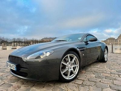 Aston Martin V8 Vantage