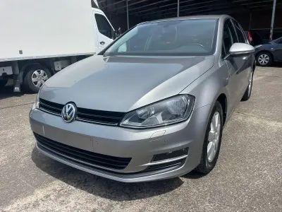 Gebraucht VW Golf VII Comfortline 86 PS (63 kW) 2014 Silber Limousine