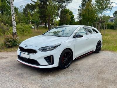 Kia ProCeed GT