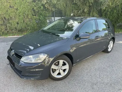 Gebraucht VW Golf VII Comfortline 140 PS (102 kW) 2014 Grau Limousine