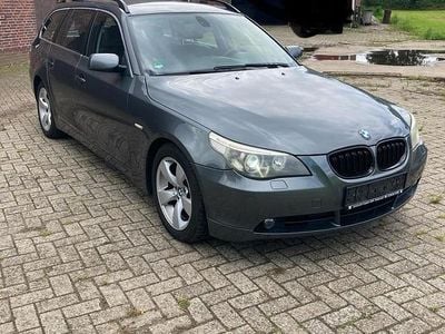 BMW 525