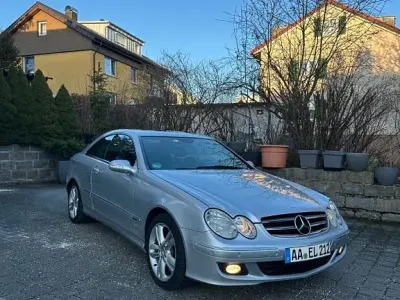 Gebraucht Mercedes CLK280 Avantgarde 231 PS (169 kW) 2006 Silber Coupé
