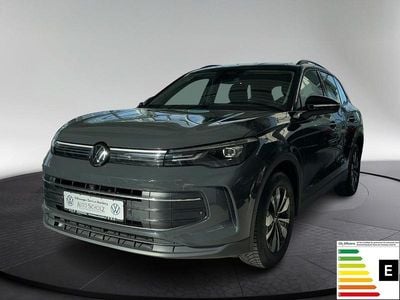 Gebraucht VW Tiguan Goal 150 PS (110 kW) 2025 Grau SUV