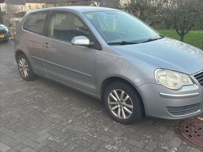 Gebraucht VW Polo Comfortline 80 PS (58 kW) 2008 Silber Kleinwagen