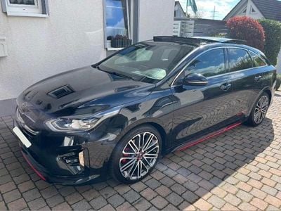 Kia ProCeed GT