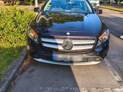 Mercedes GLA200