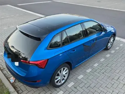 Gebraucht Skoda Scala Drive 150 PS (110 kW) 2019 Blau Kleinwagen