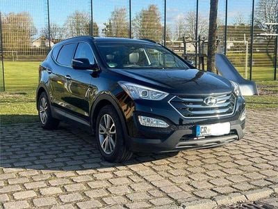 Gebraucht Hyundai Santa Fe Style 197 PS (144 kW) 2014 Schwarz SUV