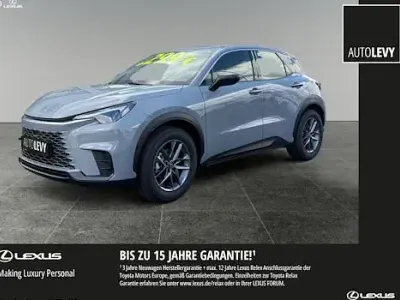 Neu Lexus LBX 136 PS (100 kW) 2026 Grau SUV