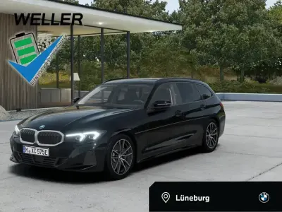 Gebraucht BMW 330e Comfort Edition 292 PS (214 kW) 2025 Black sapphire (schwarz) Kombi