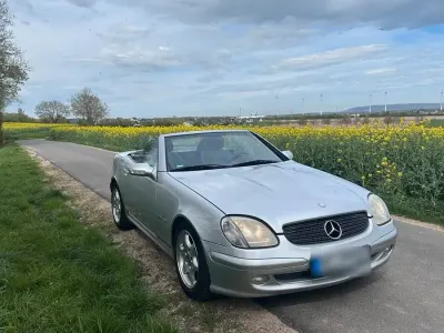 Gebraucht Mercedes SLK200 163 PS (119 kW) 2003 Grau Cabrio