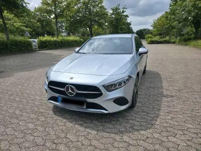 Gebraucht Mercedes 220 Progressive 150 PS (110 kW) 2024 Silber Limousine