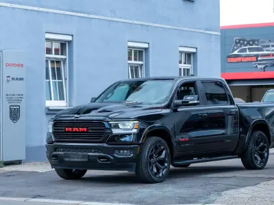 Gebraucht RAM 1500 401 PS (294 kW) 2022 Schwarz Pickup