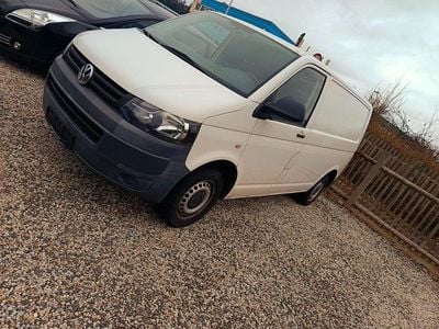 Gebraucht VW T5 102 PS (75 kW) 2011 Weiß Van