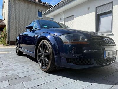 Audi TT Roadster