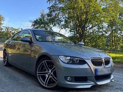 Gebraucht BMW 325 218 PS (160 kW) 2006 Coupé