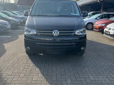 Second-hand VW T5 Highline 179 CP (131 kW) 2013 Negru Van