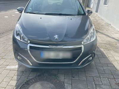 gebraucht Peugeot 208 1.2 Active PureTech 82 Active