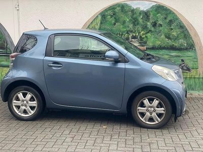 Gebraucht Toyota iQ 69 PS (50 kW) 2010 Kleinwagen