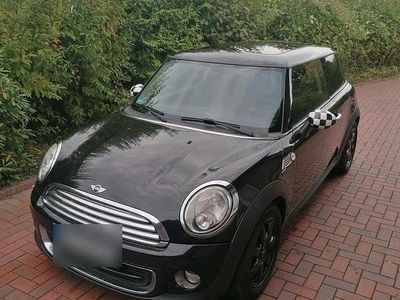 Gebraucht Mini Cooper 98 PS (72 kW) 2010 Schwarz Kleinwagen