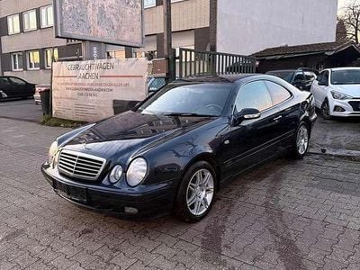 Blau Gebraucht 2000 Mercedes CLK200 Avantgarde Coupé | 3.899 € (Fairer Preis)